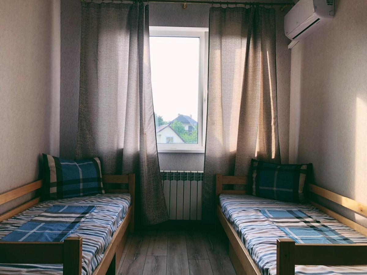 Annet Hostel คาร์คิฟ ภายนอก รูปภาพ