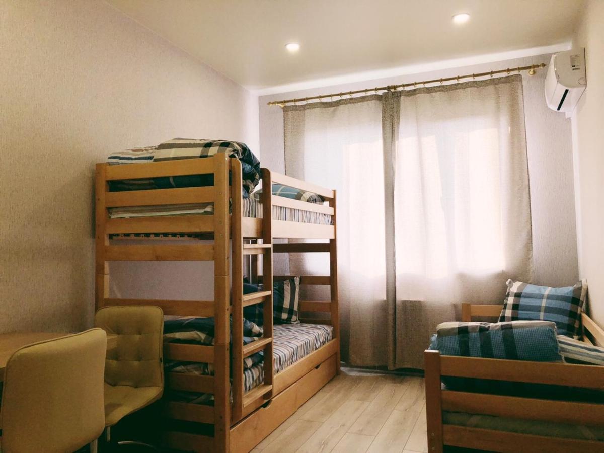 Annet Hostel คาร์คิฟ ภายนอก รูปภาพ